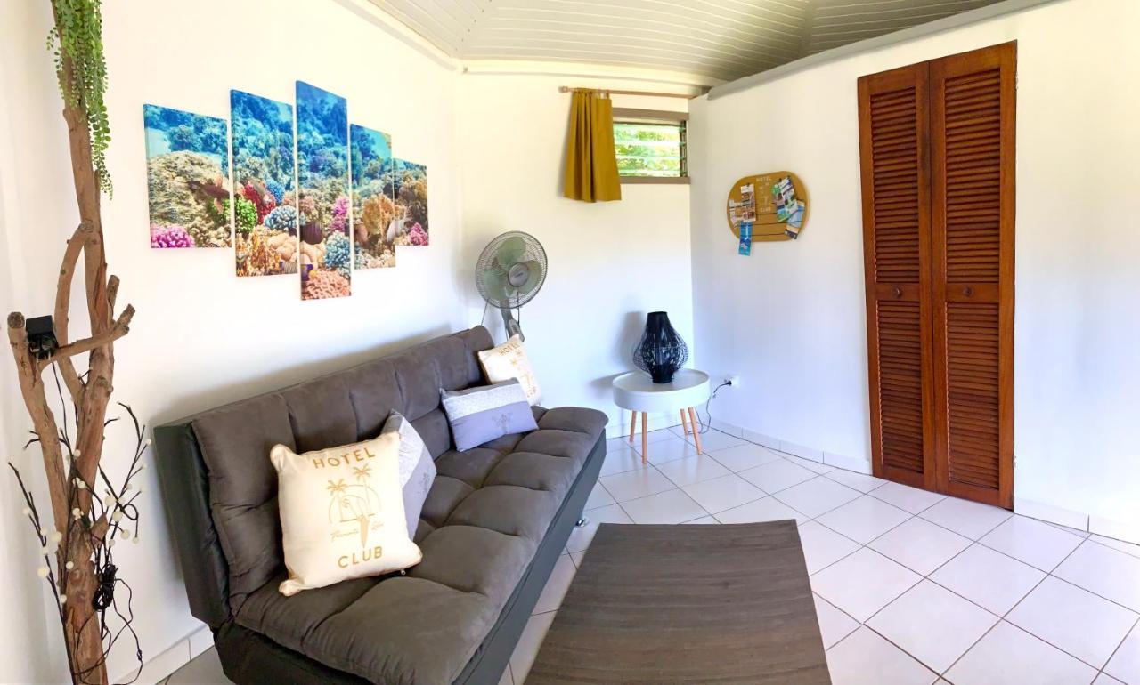 Lodge Colibris Piscine Privee Vue Panoramique Mer Et Montagne Pelee , 500 M Plage Dans Un Parc , Calme Assure Ideal Pour Decouvrir Le Nord Caraibes Le Carbet Ngoại thất bức ảnh
